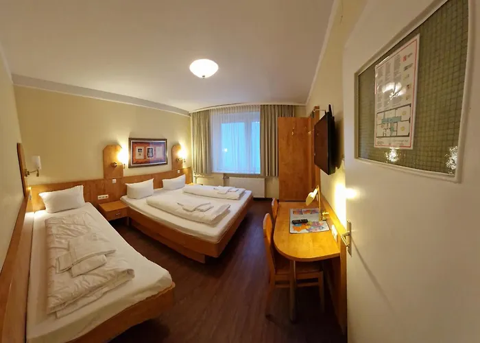Wikinger Hof 3* Hamburg