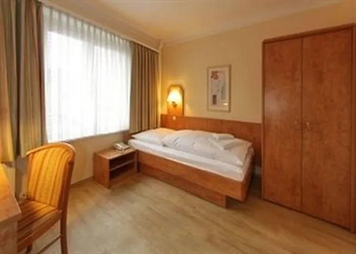 Wikinger Hof 3*